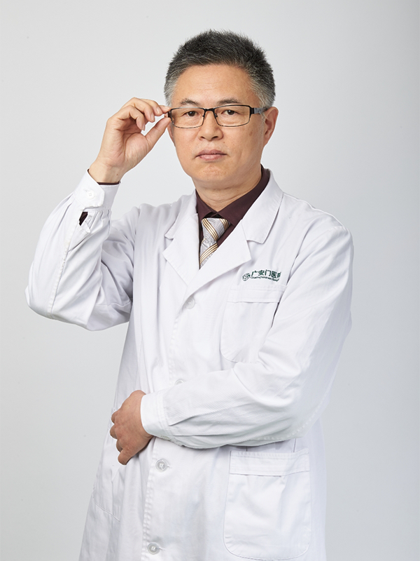 付亚龙.png