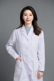 吴琼.jpg