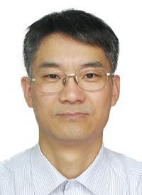 张启明.jpg